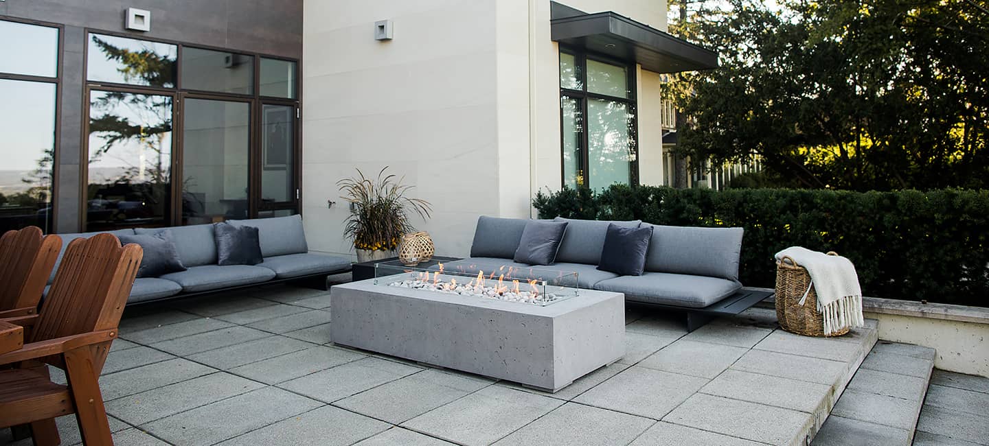 outdoor fire pit and seating