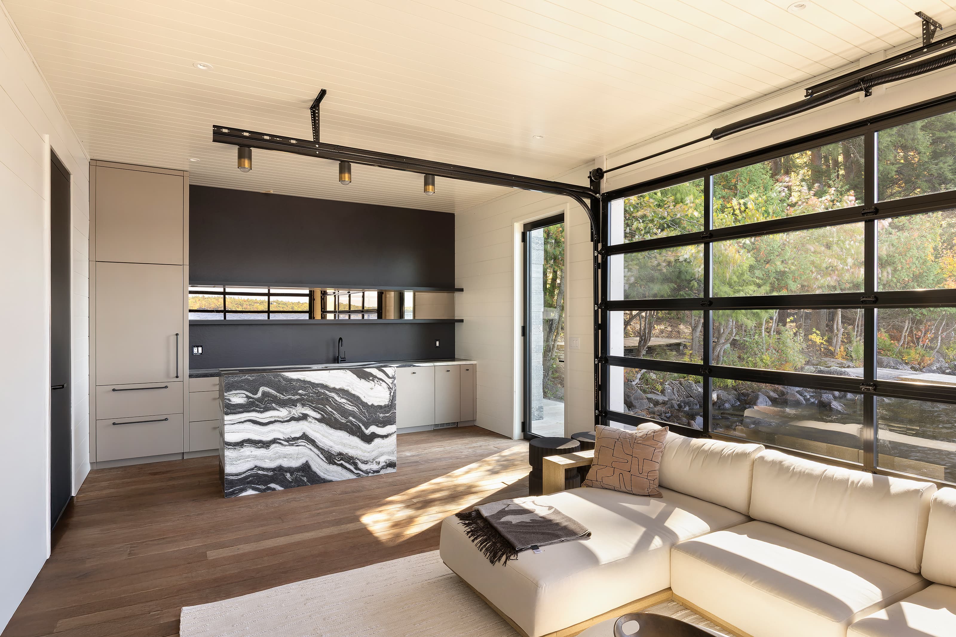 outdoor servery in beautiful backyard