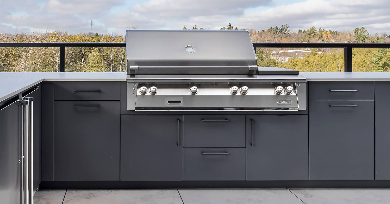 Alfresco outdoor grills