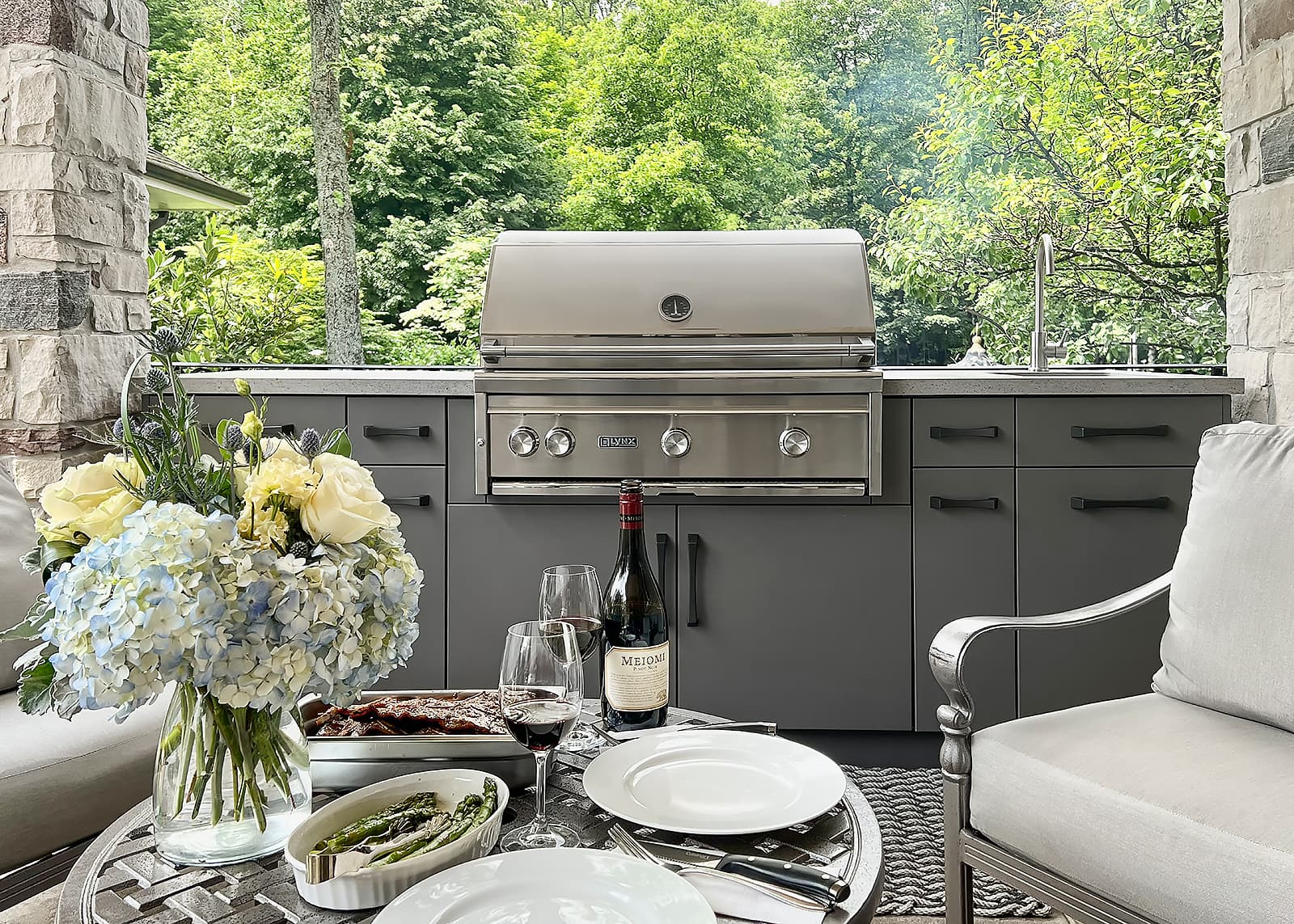 Alumina cabinetry in backyard closeup view