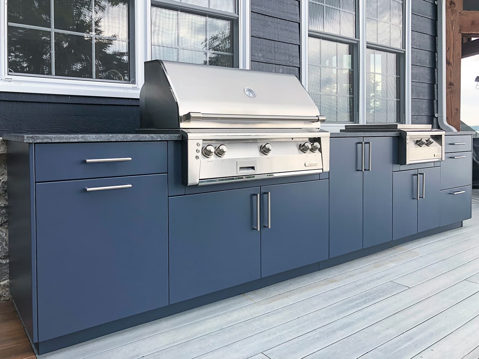 Alumina outdoor cabinetry in harbour blue colour