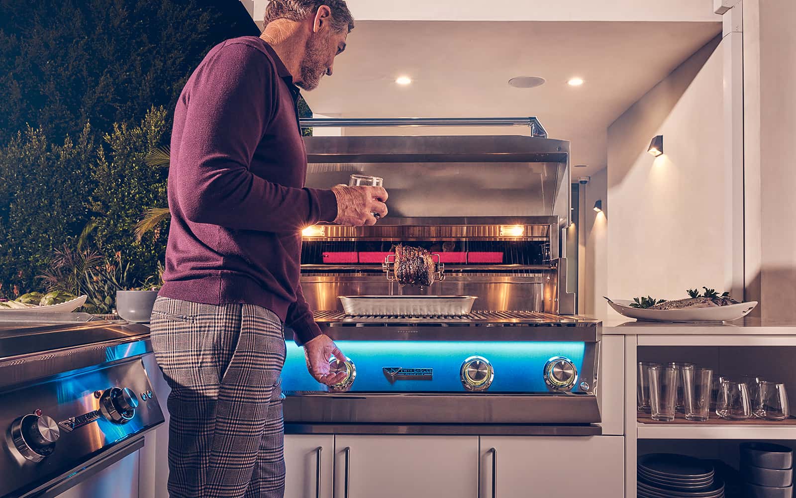 Twin Eagles outdoor gas grills